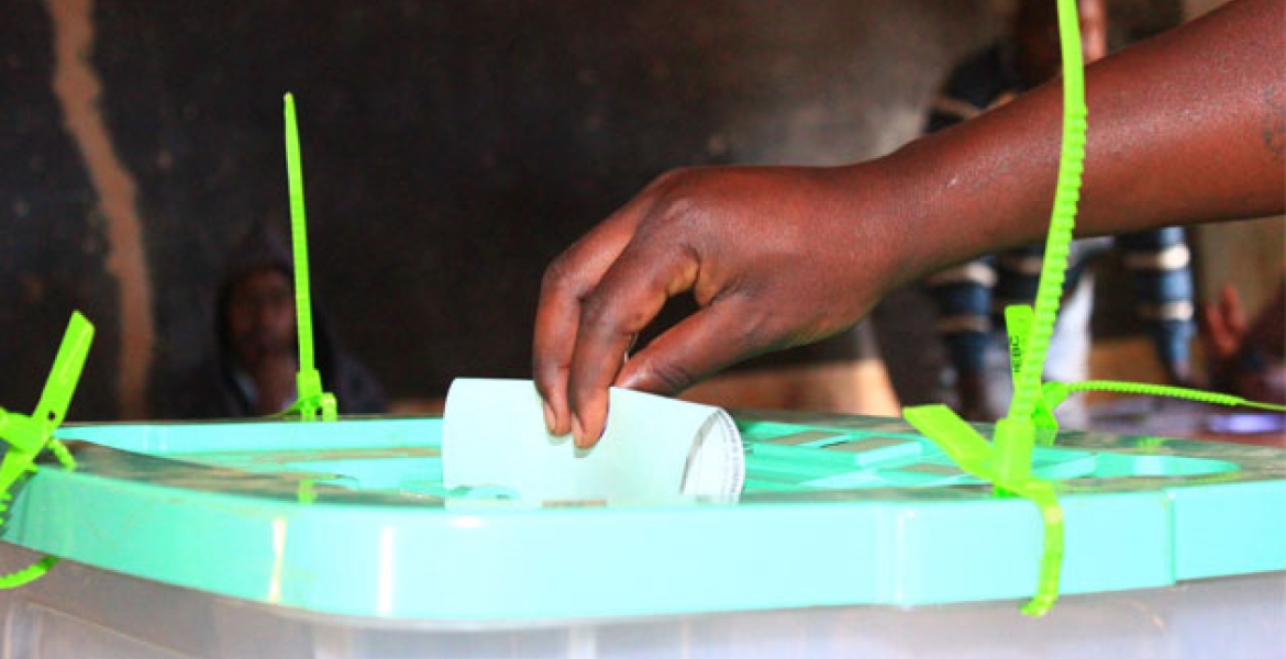 Image result for KENYANS VOTING REFERENDUM