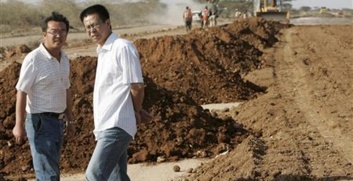 Three Chinese Contractors Videotaped Beating Up Kenyan Man at a Construction Site [VIDEO]
