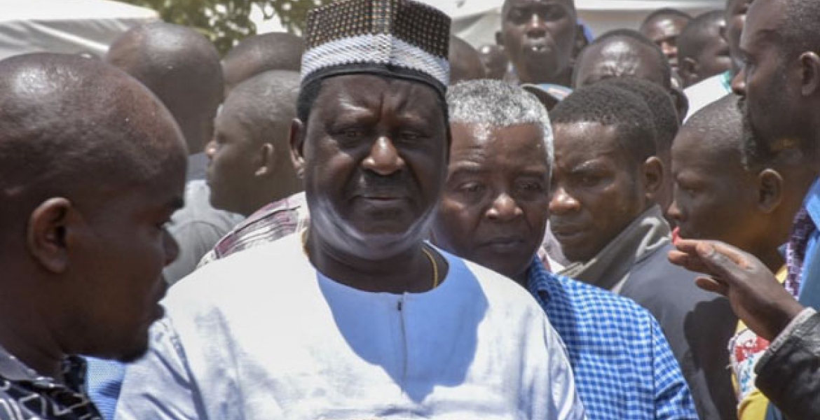 Raila Pocketing Sh800, 000 Per Month from Gov't after Handshake with President Kenyatta