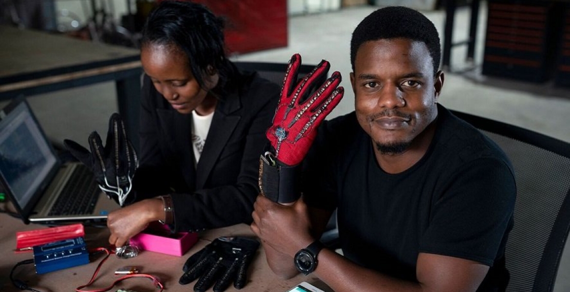 Image result for kenyan smart gloves
