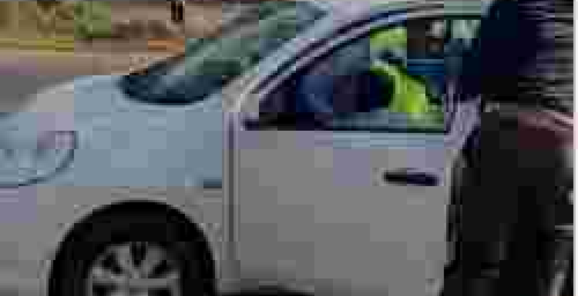 Police Hunt for Nairobi Driver Videotaped Beating Up Traffic Cop [VIDEO]