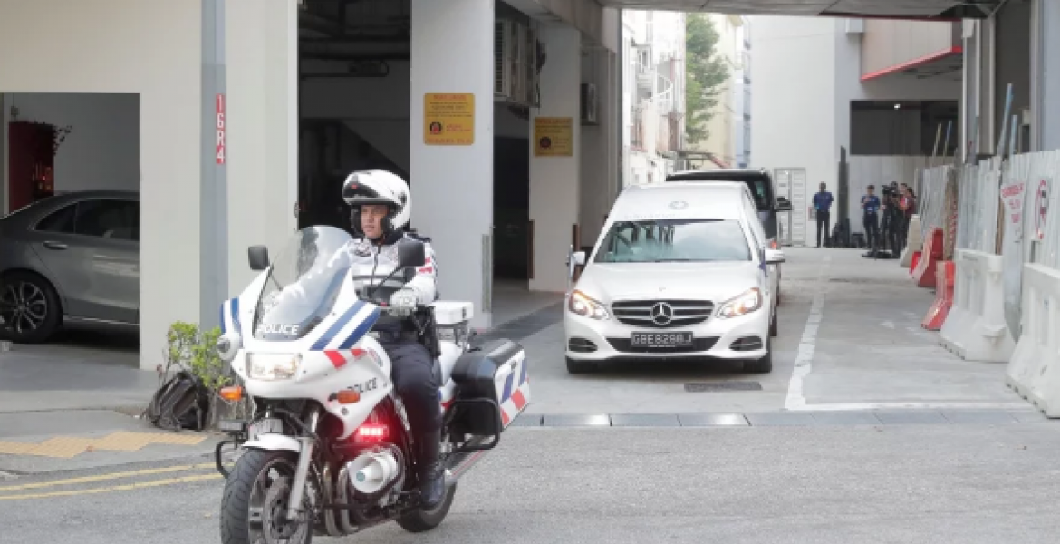 Robert Mugabe Given VIP Escort in Singapore as Body is Airlifted to Zimbabwe