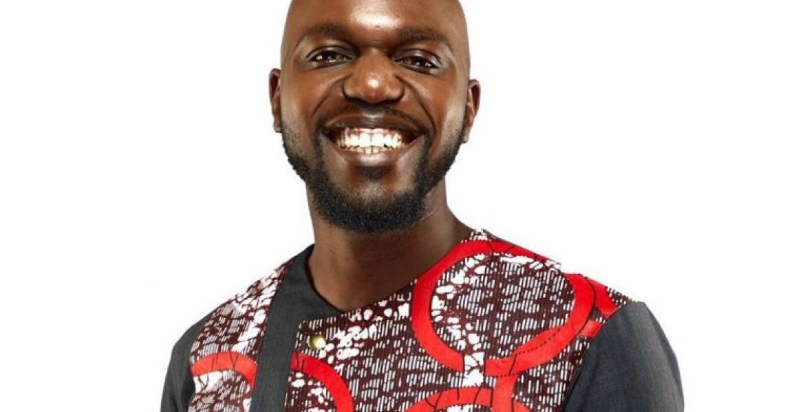 Kenyan media personality Larry Madowo Kenyan Journalist Larry Madowo Says He's Taken Refuge in Dallas After Fleeing New York Due to Coronavirus Pandemic