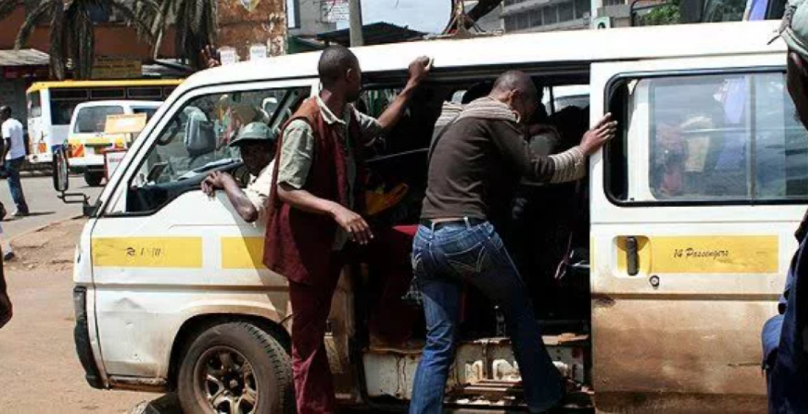 Kenyan Court Blocks Government's Plan to Abolish 14-Seater Matatus