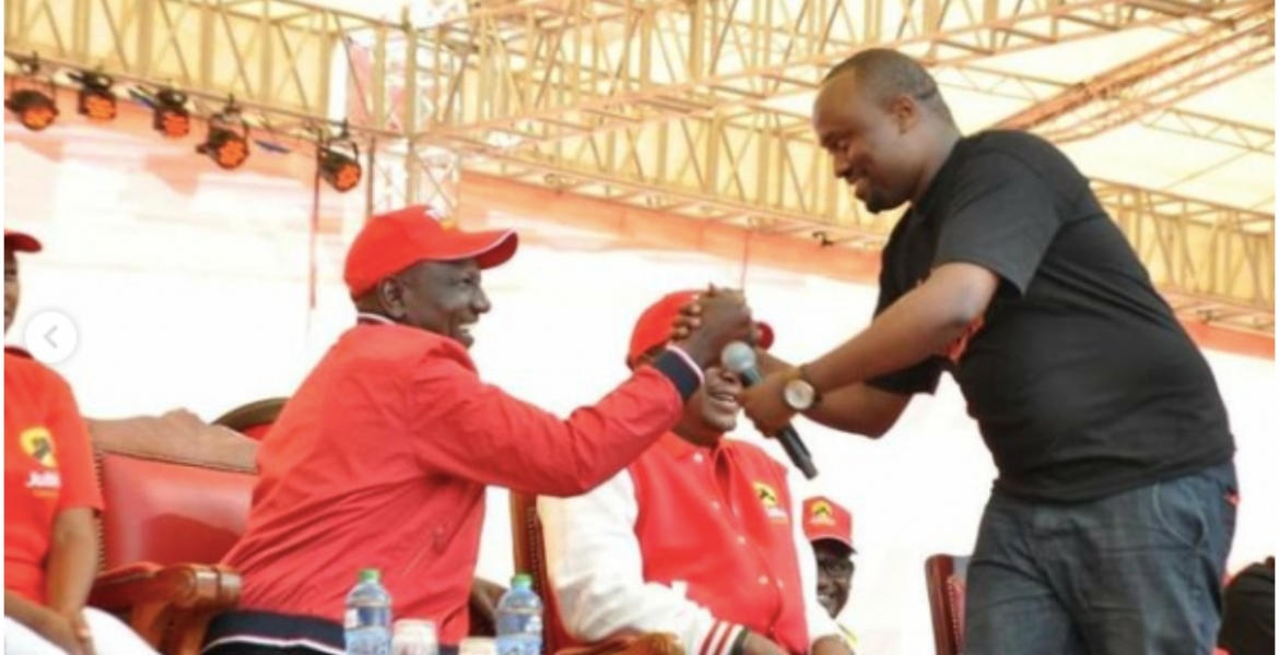 "Bado Nyinyi ni Customers ICC": Comedian Jaymo Ule Msee Lectures Uhuru and Ruto