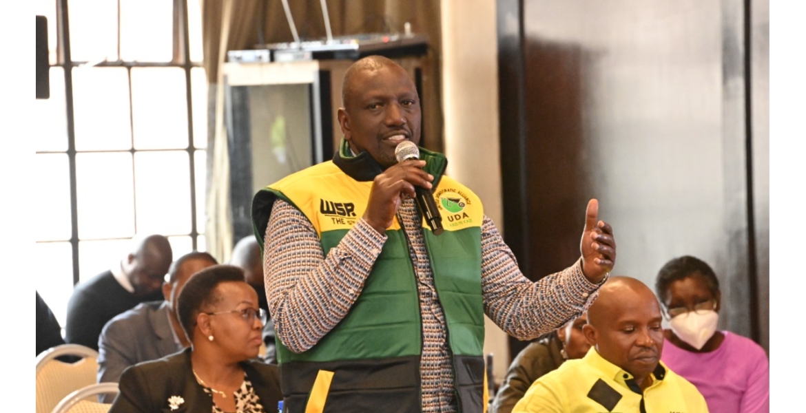 Ruto Promises to Provide Free Internet, Phone Calls If Elected President