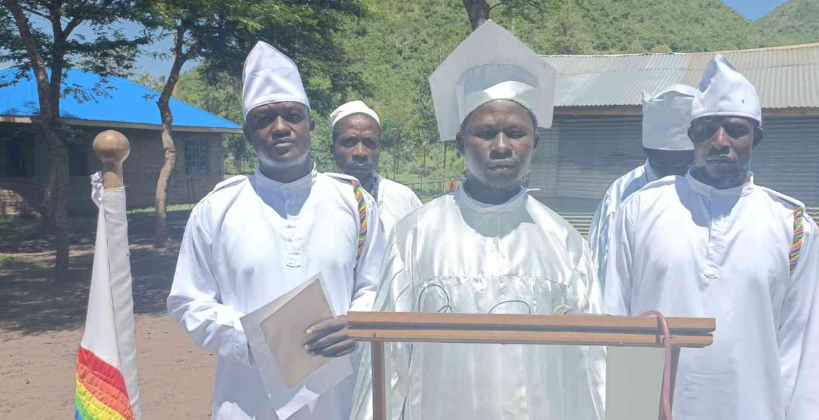 Preacher Joseph Otieno Chenge With His Followers Police Arrest Preacher Who Claimed Something Bad Will Happen to Ruto in 21 Days
