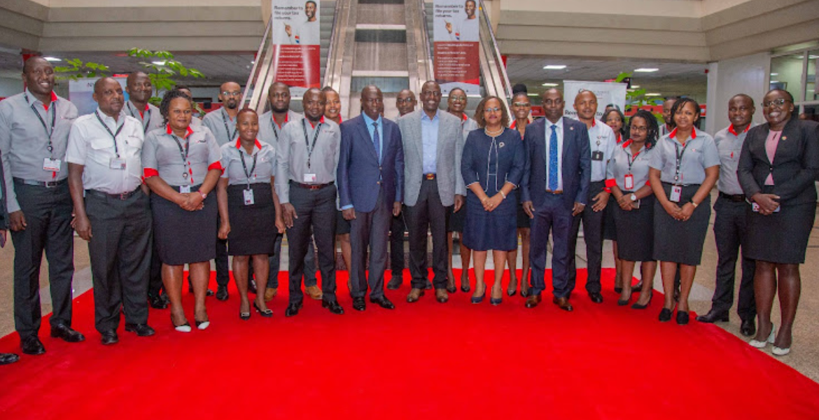 President William Ruto and Deputy President Rigathi Gachagua with KRA Staff at Times Towers Ruto Slams KRA Staff Over Tax Collection