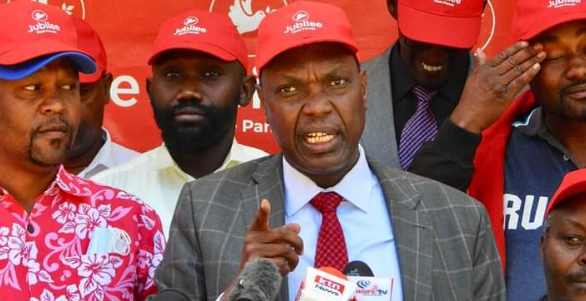Jubilee Party Sectretary General Jeremiah Kioni Addressing the Media Kioni Fires Back at Kanini, Confirms Uhuru NDC Meeting to Continue as Planned