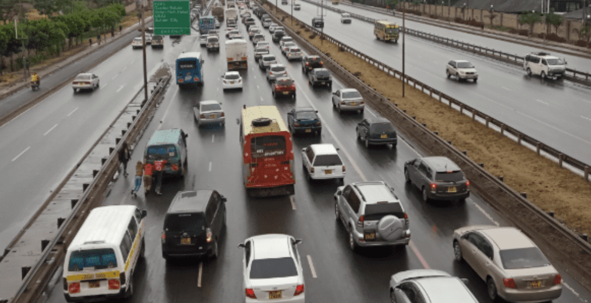Motorists Using the Thika Superhighway Gang Posing as Cops Steal Sh 4M Stashed in Foreigner's Car