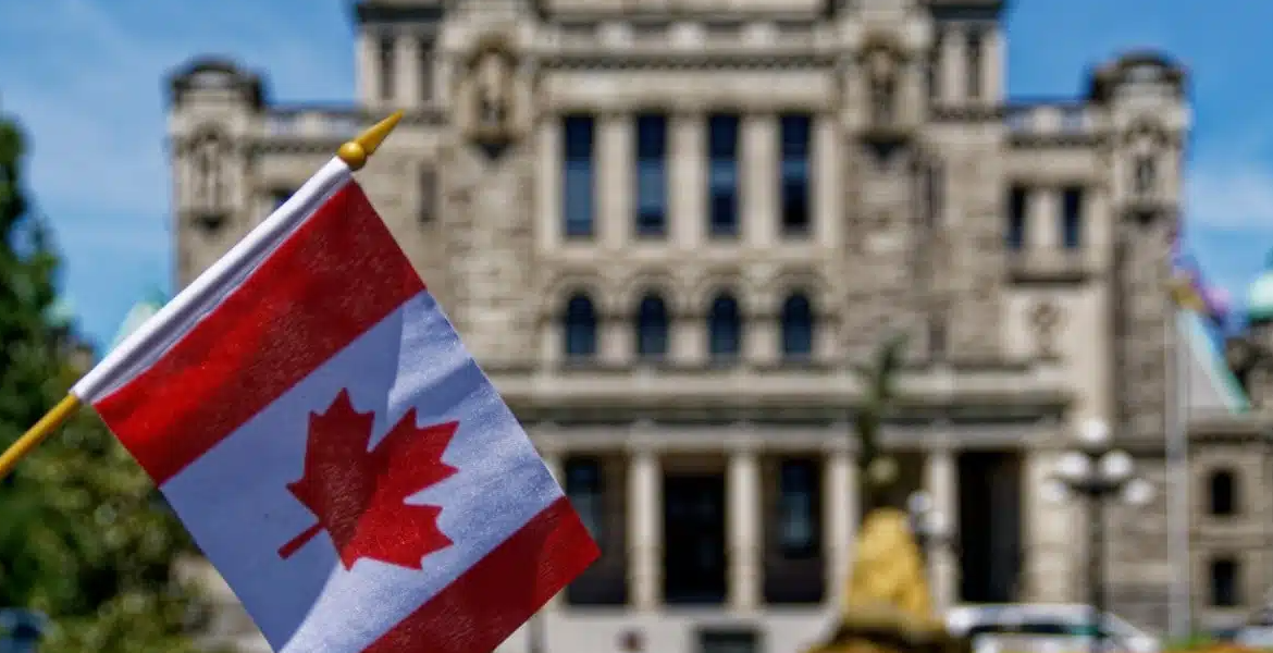 The Canadian Security Intelligence Service’s(CSIS) Role is to Check Your Background for Any Activities That Could Constitute a Threat to Canada’s Security Security Screening Process for Canadian Immigration