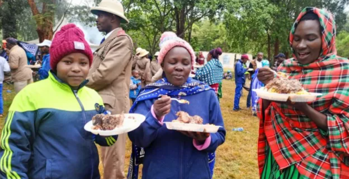 Nyeri Residents at the Sagana State Lodge on Sunday, August 6 Nyeri Residents Elated After Gachagua Fulfils Promise of Rice, Beef Stew