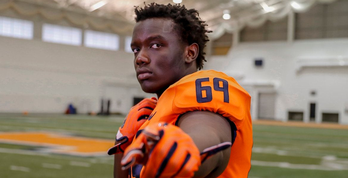 Air Force's Wesley Ndago From Kenya to the US Military Academy: The Story of Football Offensive Lineman Wesley Ndago