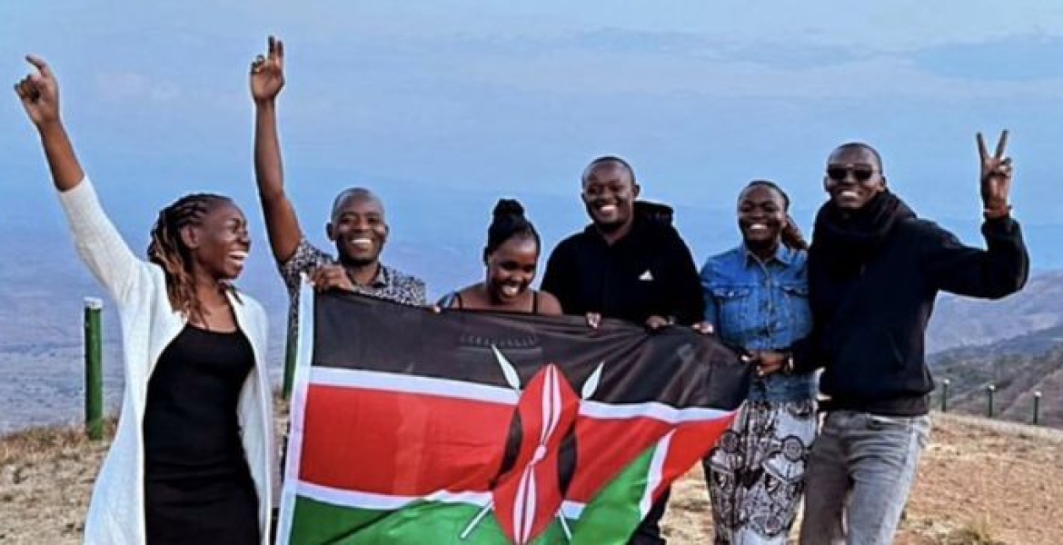A Group of Kenyans Who Drove From Nairobi to South Africa A Group of Kenyans Drives From Nairobi to South Africa in 13 Days