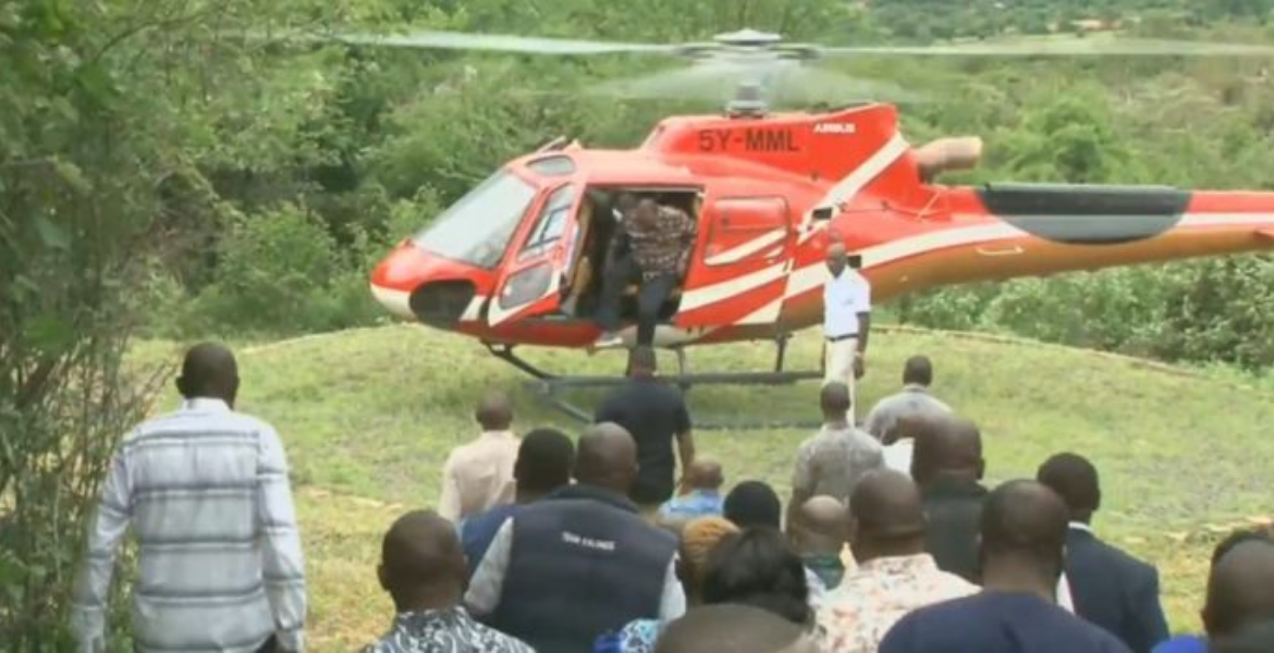 Former President Uhuru Kenyatta Lands in Mwingi Town on November 19, 2023 Political Shockwaves as Uhuru Makes a Surprise Visit to Kalonzo's Home