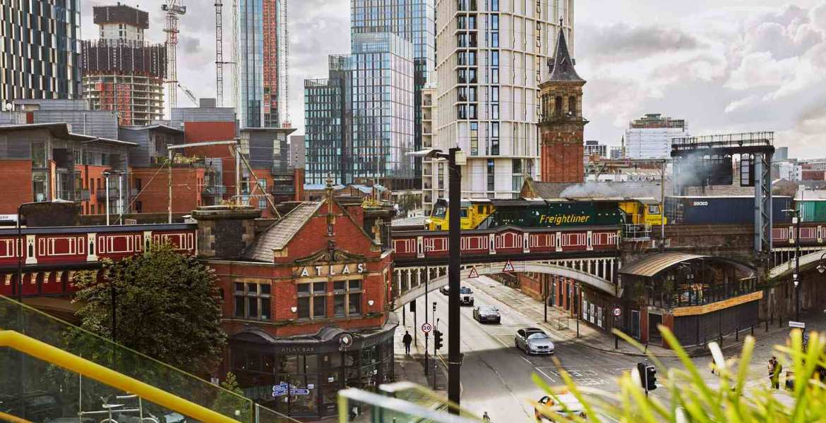 Manchester, England UK Visa Processing Times in 2024 and Strategies for a Smooth Application