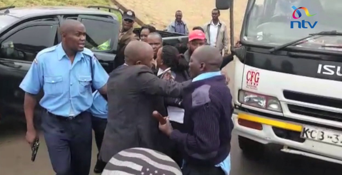 Police Officers Caught Taking Bribes Revealed: How Kenyan Police Chiefs Profit from Traffic Corruption