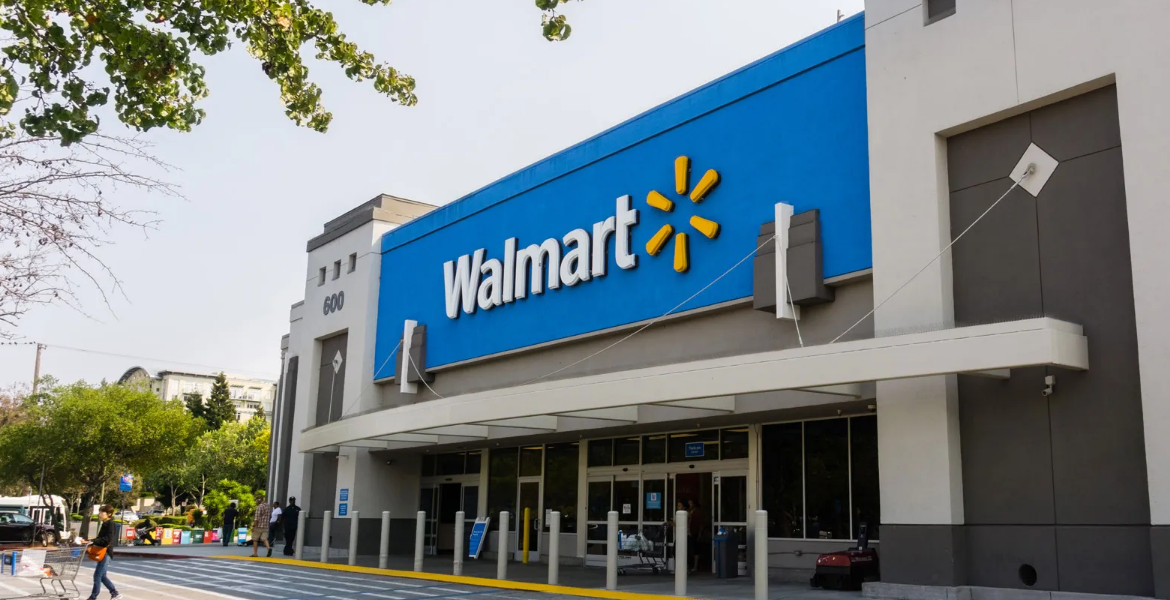 Walmart Walmart Offers Foreigners $100K Jobs Plus Green Cards