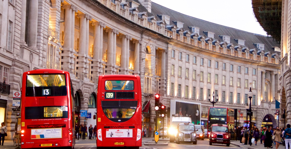 London Renewing Your UK Skilled Worker Visa in 2024: What You Need to Know