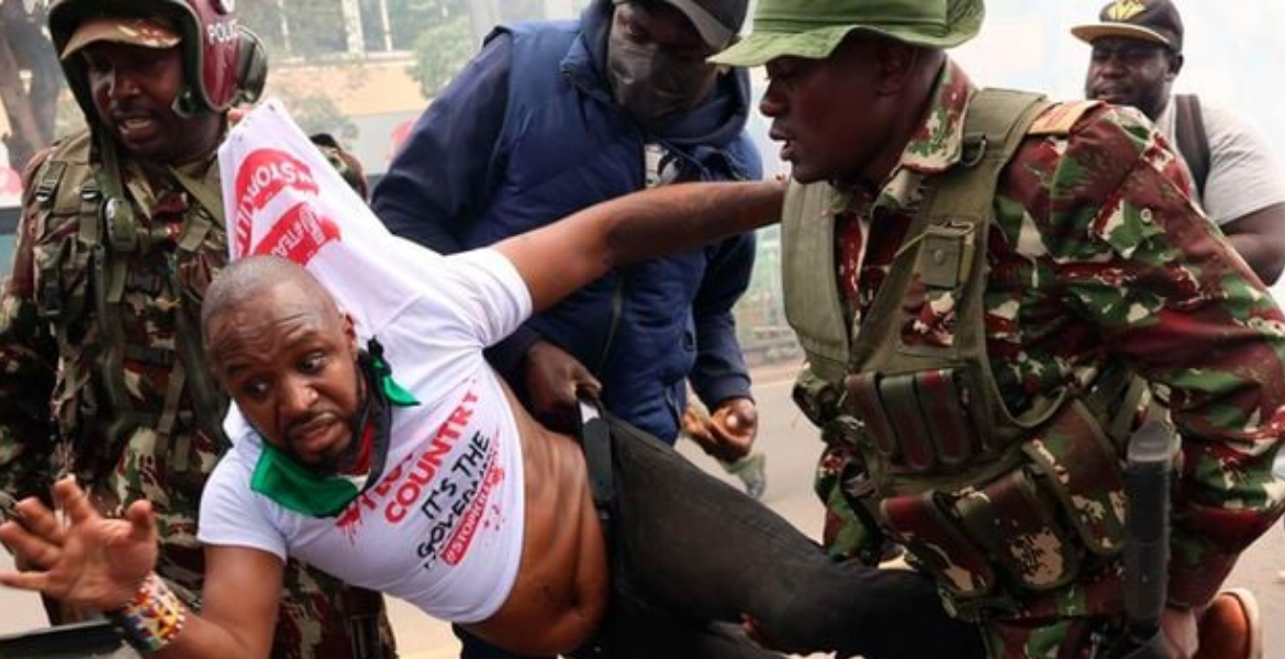 Rights Activist Boniface Mwangi Boniface Mwangi Detained at Kamukunji Police Station Over Planned Marathon Protests