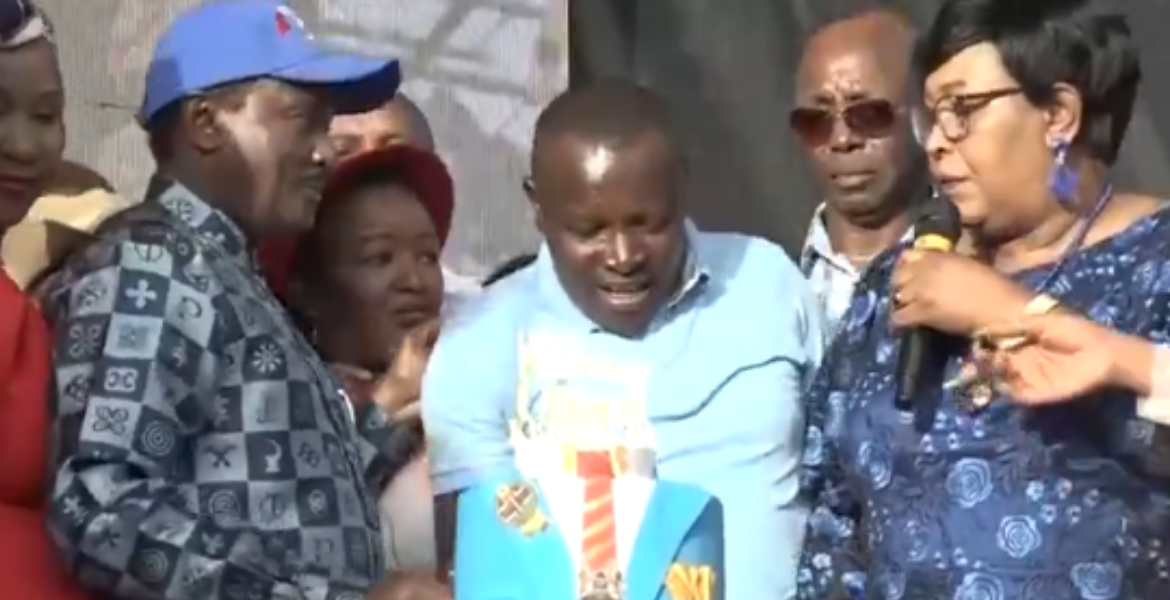Wiper Leader Kalonzo Musyoka Kalonzo Musyoka Joins Kiambu Residents in Celebrating Uhuru Kenyatta's 63rd Birthday
