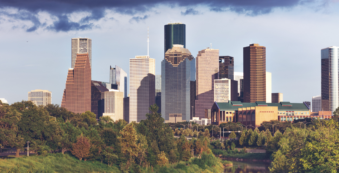 Houston, USA United States Breaks Visa Issuance Record with 11.5 Million in 2024
