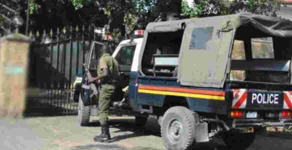Police Crime Scene Mombasa-Bound Travelers Lose Sh409,000 to Armed Gang Posing as Good Samaritans
