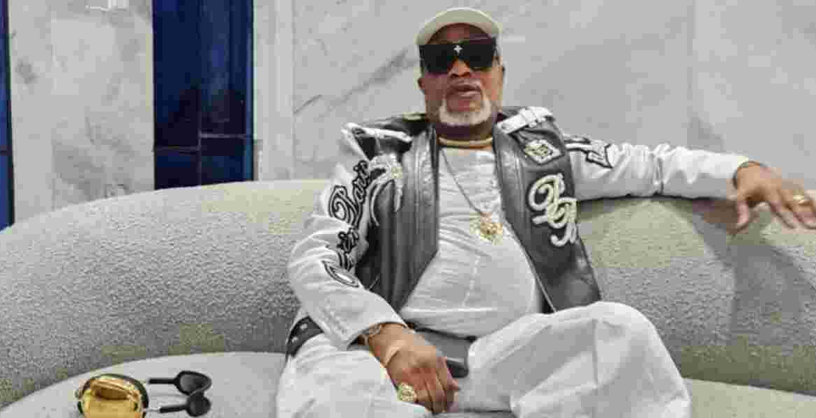 Congolese Music Legend Koffi Olomide Kisumu Crowd Storms Stage After Koffi Olomide's Brief, Pre-Recorded Performance