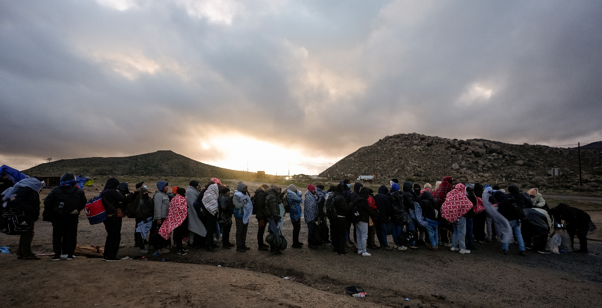 Migrants Migrants Choose Self-Deportation as Trump Nears Office