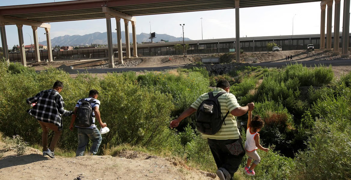 Migrants How Undocumented Immigrants in the US Fund Social Security Benefits They Can't Receive