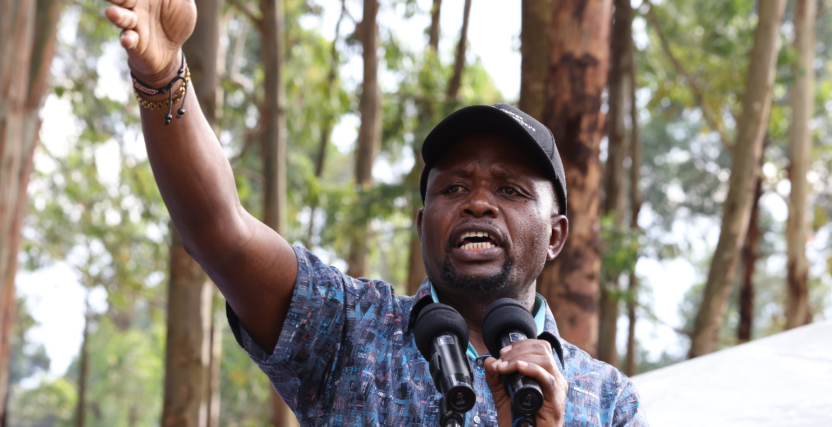 Trans Nzoia Governor George Natembeya Natembeya Clashes with Ruto's Aide Farouk Over Western Kenya Development