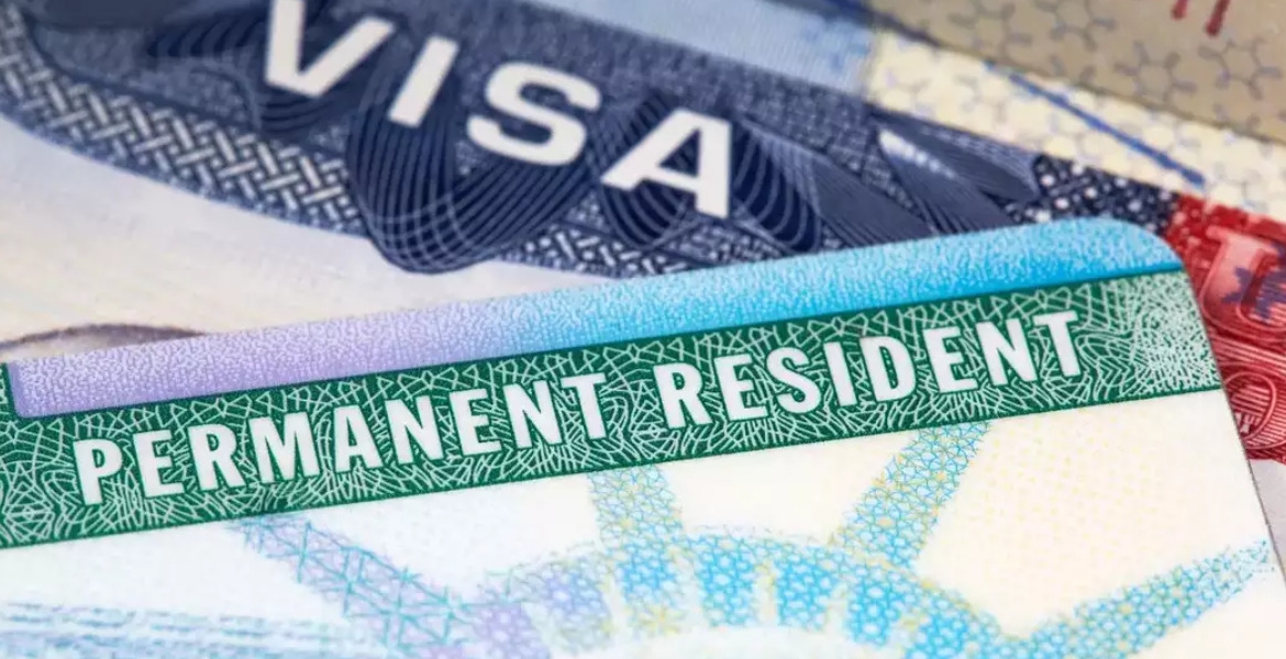 Green Card JD Vance: Green Cards Don't Guarantee Permanent Stay in the US