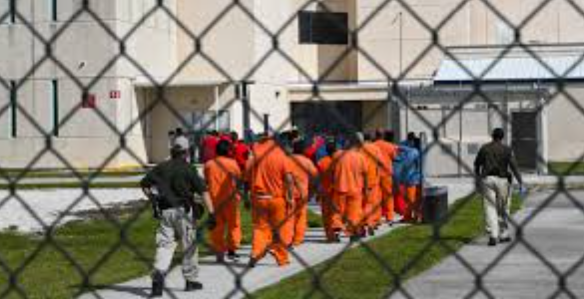 Immigrant Women Detail Severe Overcrowding and Sanitation Issues at ICE Detention Center