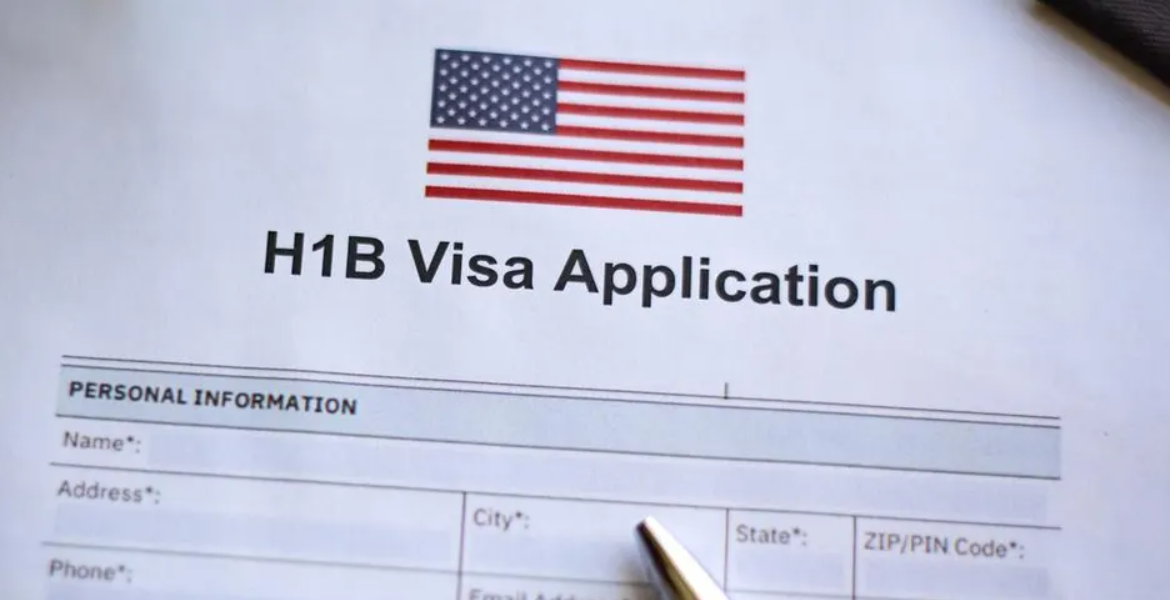 H-1B Visa US Immigration Crackdown: Lawyers Outline Critical Travel Documentation