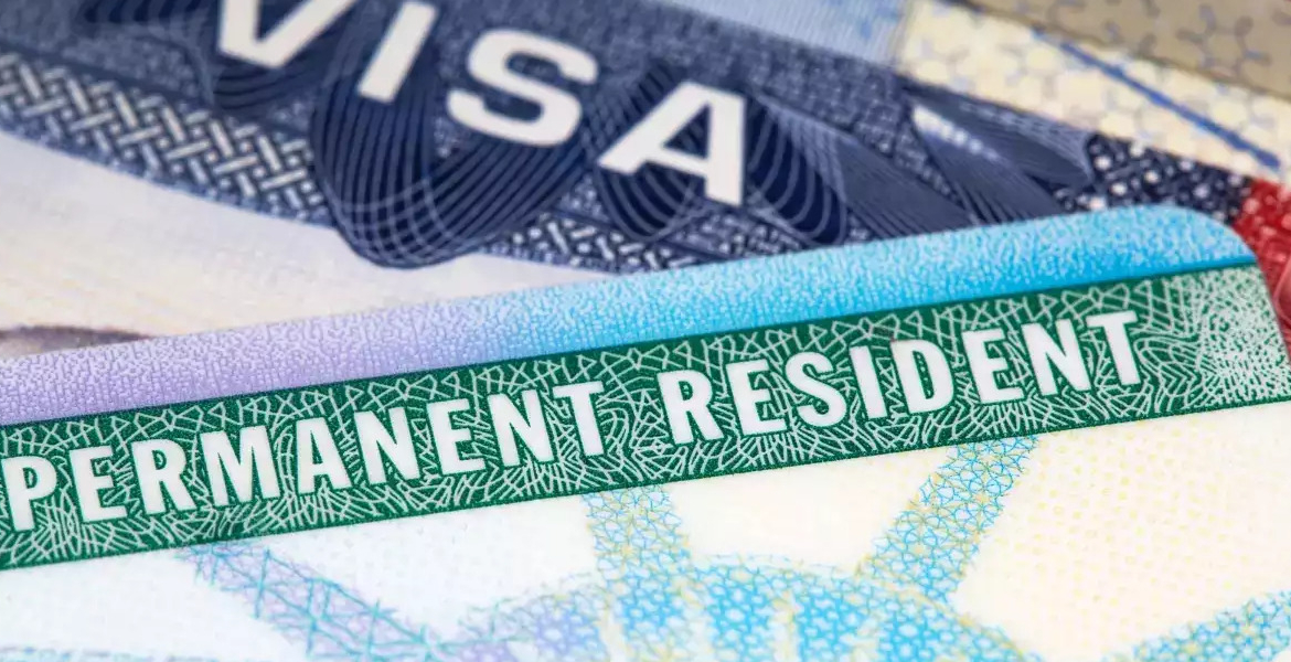 Green Card Green Card Holder Detained in Seattle Over Past Convictions Despite Rehabilitation