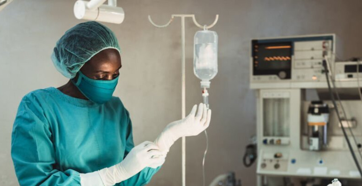 Surgeon Surgeons in heels: The women defying medicine's ultimate gender barrier