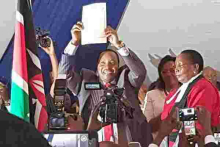 Kabogo Attends Waititu's Swearing-in Ceremony