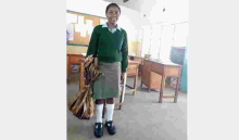 Kenyans React to Photo of Student Carrying Back to School Shopping on Banana Leaves Following Plastics Ban