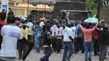 Police Drive Away NASA MPs, Supporters Outside Supreme Court