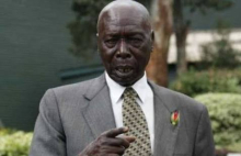 Retired President Daniel Moi Calls for Peace as He Votes