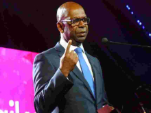 Safaricom Denies Reports of CEO Bob Collymore Replacement