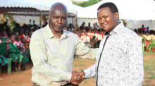 Governors Alfred Mutua, Kivutha Kibwana Bury the Hatchet, Pledge to Work Together 