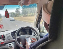 Photos of Akorino Matatu Driver Using His Phone while Doing 80km/h Go Viral 