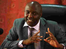 Senator Irungu Kang’ata Wants Kenyan Deadbeat Fathers Barred from Traveling Abroad