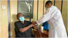 Uhuru Directs Cabinet Members to Take COVID-19 Vaccine 
