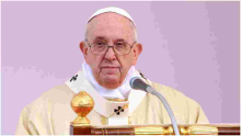 Pope Francis Says Sex Outside Marriage is Not the Most Serious Sin