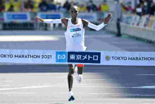 Tokyo Marathon: Kenyans Eliud Kipchoge and Brigid Kosgei Set New Course Records 