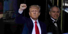 Donald Trump Vows to Deport Illegal Immigrants