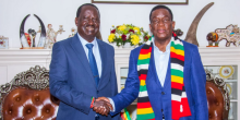 Raila takes his AUC Campaigns to Zimbabwe