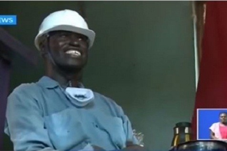 Kenyan Man Who Worked as a Pilot in the US for 15 Years Becomes a Garbage Collector [VIDEO]